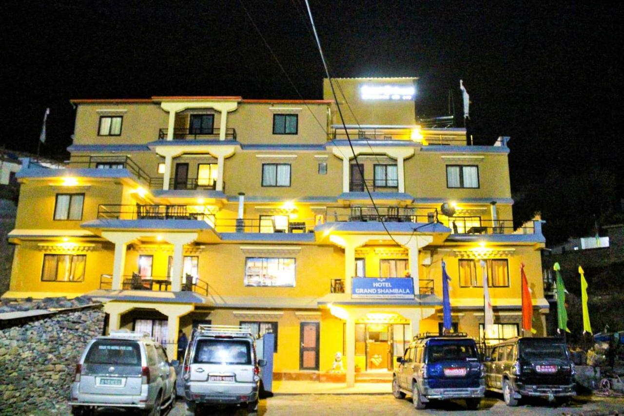 Hotel Grand Shambala Muktināth Esterno foto